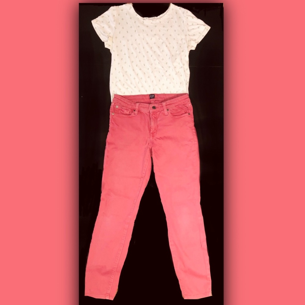 I am selling both the t-shirt and jeans